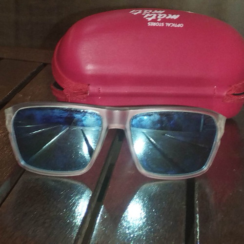 Mirror sunglasses like new