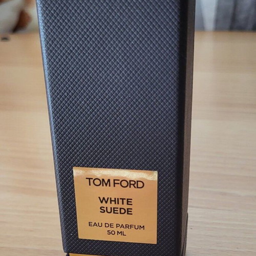 Tom Ford White Suede perfume 50ml like new