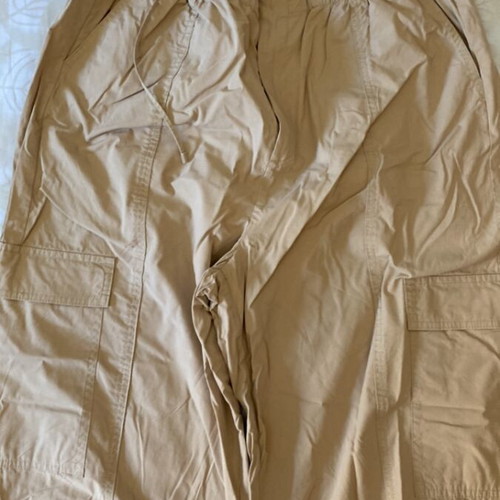 Cargo pants beige like new, breathable fabric, sizes XL and XXL