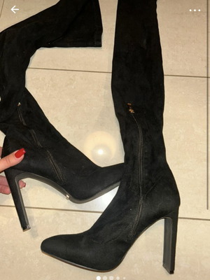 Suede high boots over the knee size 37 like new, black