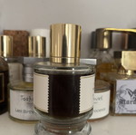 Zoologist Sloth perfume used with box