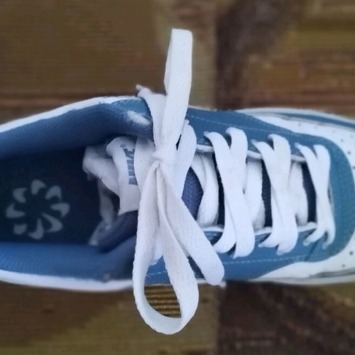 Nike Phantom sneakers size 38.5 like new, white and turquoise