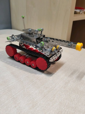 Model tank used, metal