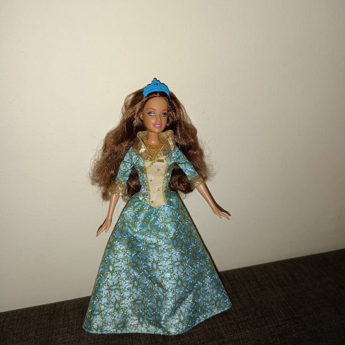 Barbie Masquerade Ball Princess 2007 used with original dress and accessories