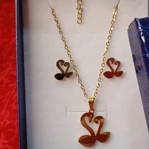 Jewelry set with swan gold color stainless steel new