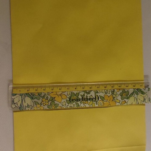 Beige sack-type envelopes 25 pieces 17.5x23.5 cm new with adhesive strip