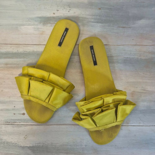 Zara flat mules size 40 used, green and gold