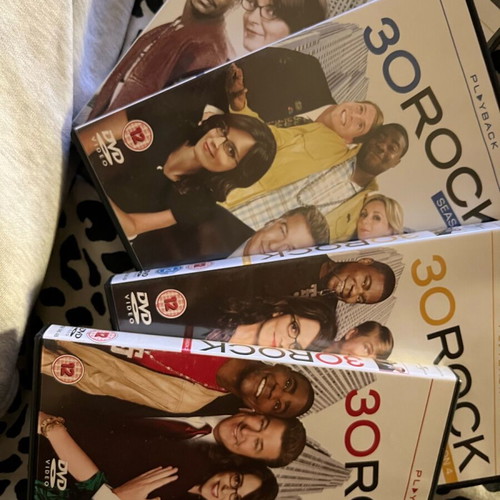 30 Rock DVD boxset like new, seasons 1-4