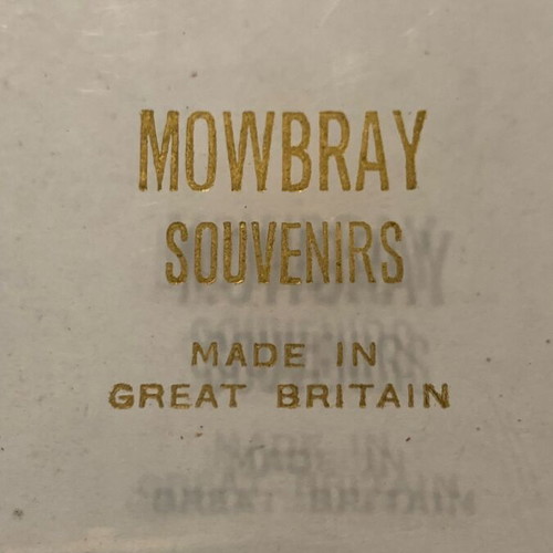 Britain souvenirs like new