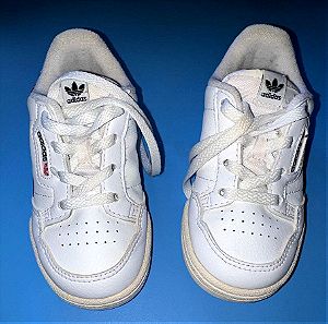 Παιδικά παπούτσια Adidas για αγοράκι 25 νούμερο.