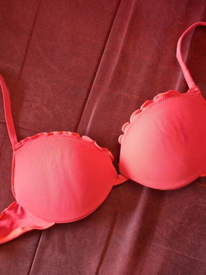 Calzedonia πάνω μέρος μαγιό σαν καινούργιο, μέγεθος S-M, κόκκινο