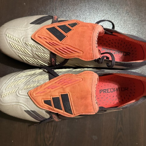 Adidas Predator Elite football boots, size 48, pair
