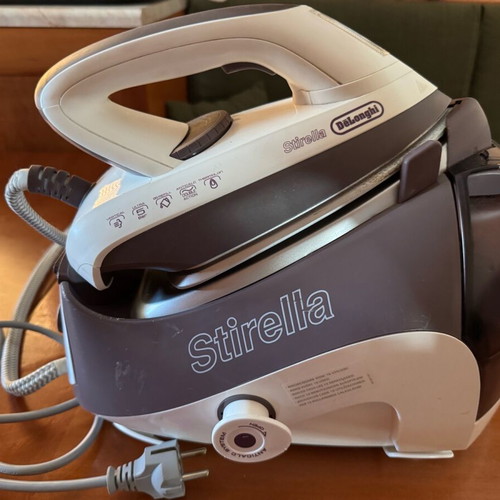 DeLonghi Stirella VVX1865 dual like new