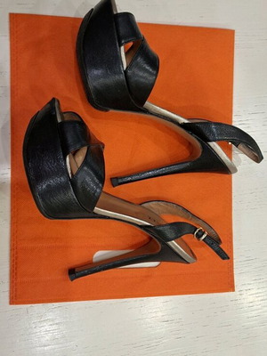Shoe Bizz Italian high heels size 36 used, black