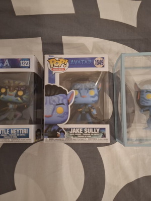 Funko Pop Avatar σετ σαν καινούργιο με Battle Neytiri, Jake Sully, Lo'ak