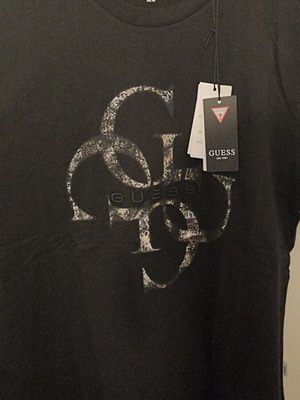 Guess men's T-shirt, black, size M, new