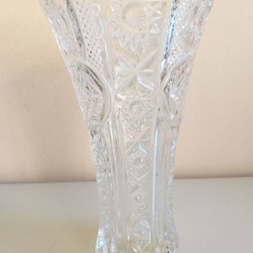 Crystal trumpet vase from Bohemian crystal, like new, engraved