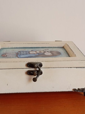 Santoro Gorjuss Storage Box and Figures Hush Little Bunny like new