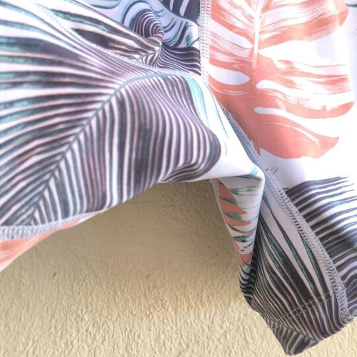 Elastic cycling shorts like new, multicolor, size S