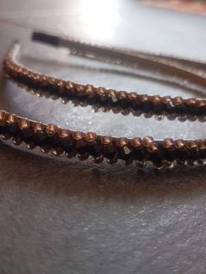 Hairbands like new, set of 2