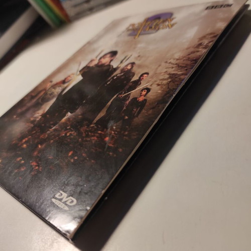 Robin of the Woods 2nd season DVD like new with Greek subtitles