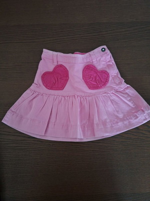 Pink denim skirt with 2 fuchsia hearts like new Marks & Spencer for girls