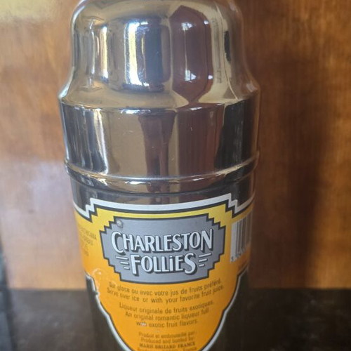 Gharleton Follies liqueur like new, exotic fruit flavor