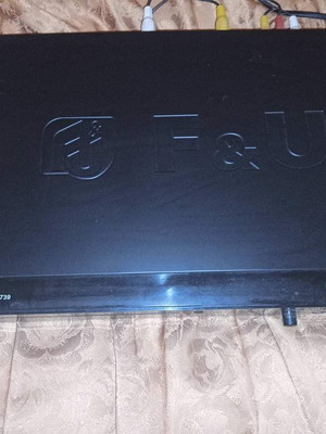 Φορητοί DVD players μεταχειρισμένοι F&U και Daewoo