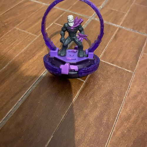 Max Steel Turbo Battlers fighters used