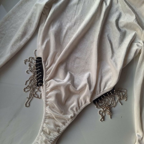 Velvet women's turtleneck like new, beige, size S