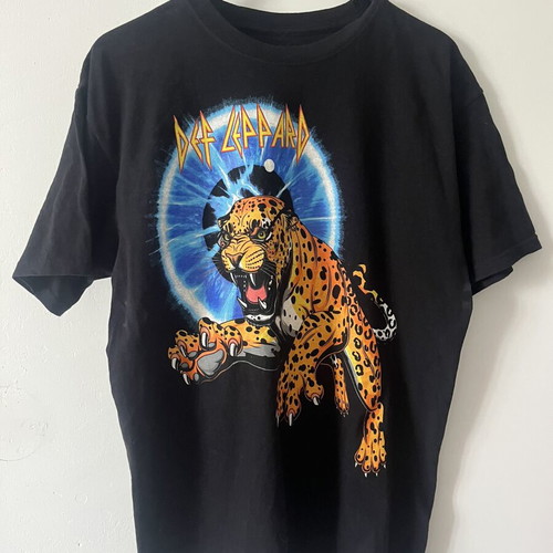 Def Leppard vintage graphic tee like new, size L, black