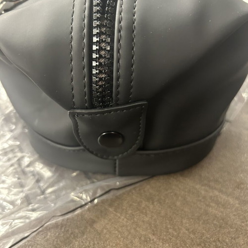 Vinga TikTok travel pouch new, black