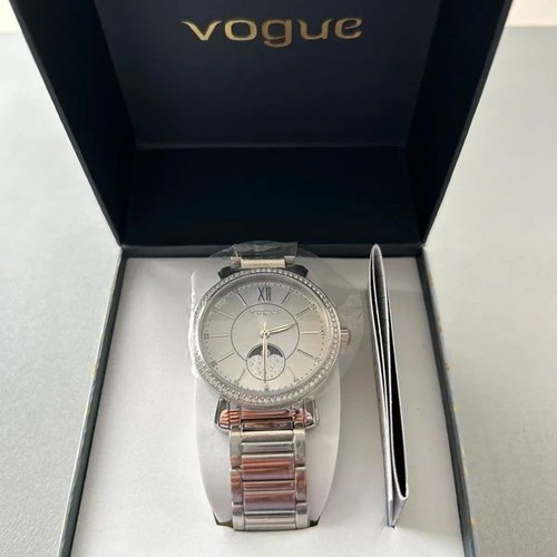 Vogue set of 2 women's watches new, gold and silver