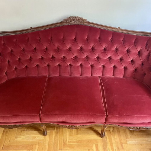 Vintage 70s couch like new, velvet, solid wood, red