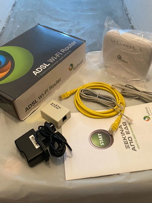 Forthnet router new with all cables unused