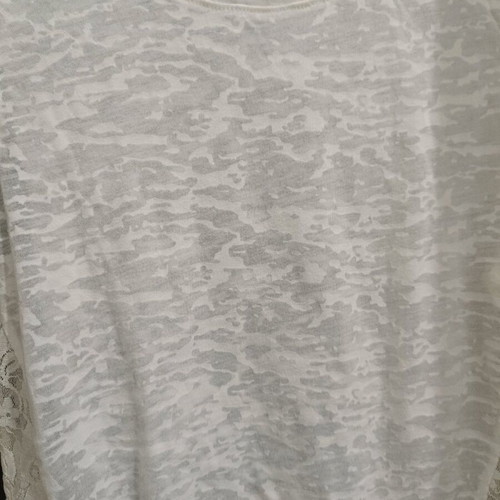 Pink Woman blouse with lace like new