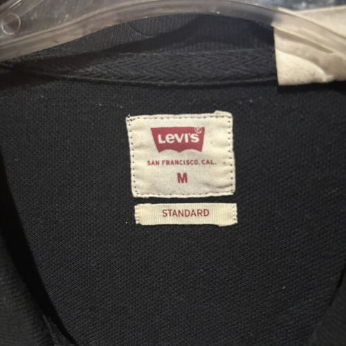 Levi's Polo T-shirt black, like new, size Medium