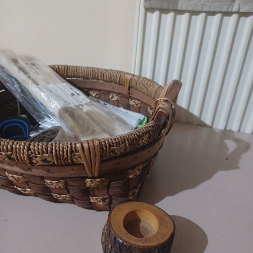 Basket and 2 wooden decorative items like new