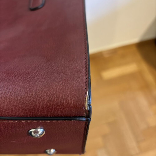 Kem tote handbag used, burgundy with detachable strap