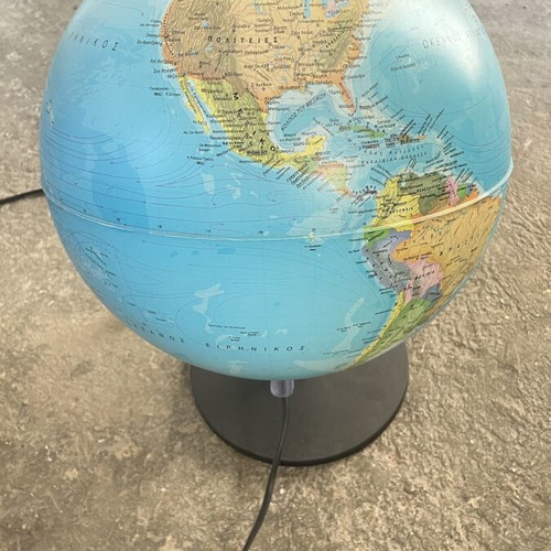 Globe with light used, functional