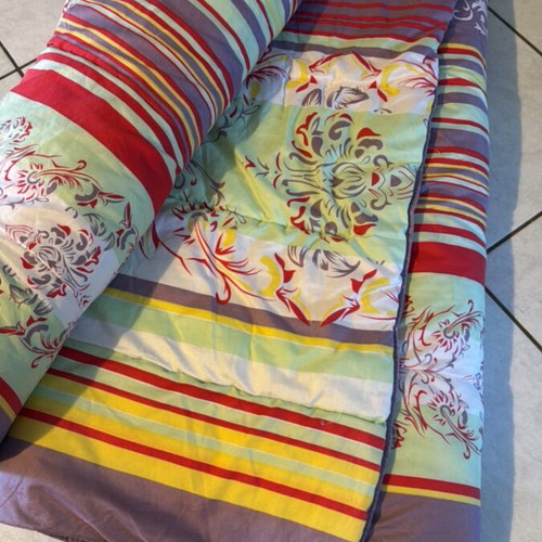 Double-sided double quilt like new, 2m x 2.10m