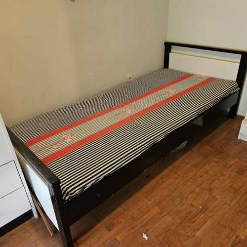 Wooden single bed used with slats and mattress 1.00m x 2.10m