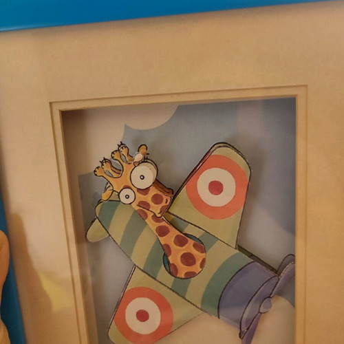 3D Giraffe Art Print in Wooden Frame like new, children's theme