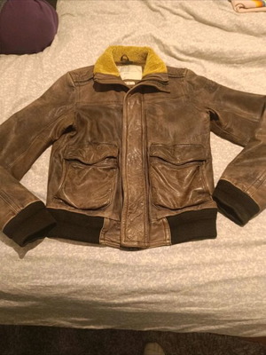 Δερμάτινο μπουφάν αεροπόρου ανδρικό μεταχειρισμένο, μέγεθος M, καφέ