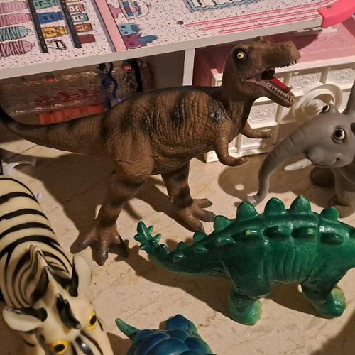 Plastic animals pack of 6 like new