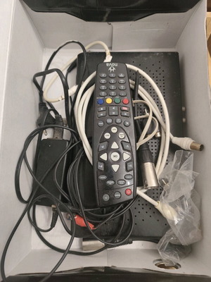 Nova LOR-165 digital receiver like new with complete equipment set