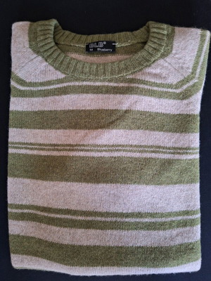 Men's wool pullover Medium like new, beige and green