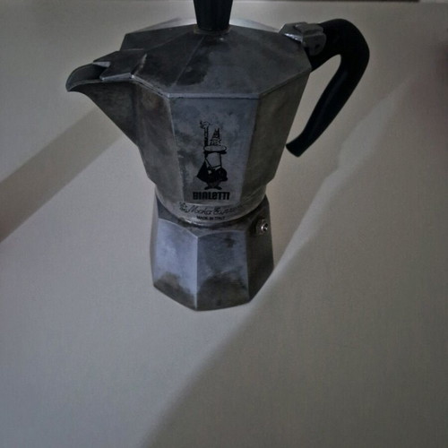 Bialetti used, 8 servings