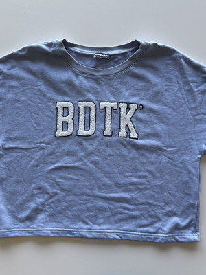 Bodytalk BDTK cropped μπλουζάκι μεταχειρισμένο, μέγεθος S, μπλε λιλά, φαρδιά γραμμή
