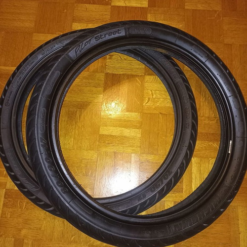 Michelin Pilot Street motorcycle tires used, pair 70/90/17 front 80/90/17 rear